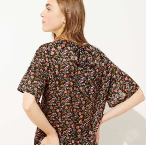 Ann Taylor LOFT Black Pink Floral Blouse Gold Metallic Stripe size small - Picture 3 of 7